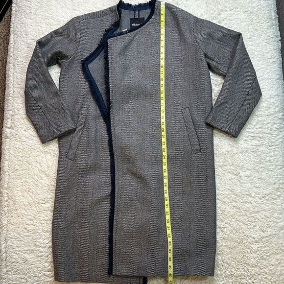 NWT Madewell Fringed Herringbone Robe Coat in Blue/Grey in size Small - Picture 4 of 12
